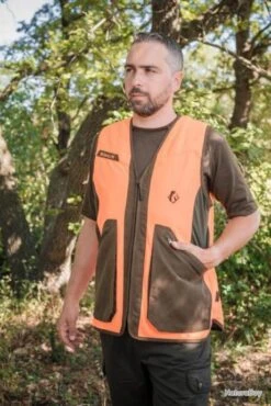Gilet De Chasse Sans Manche Orange Fluo Somlys 611 -Magasin Du Chasseur 00003 Gilet de chasse sans manche orange fluo Somlys 611